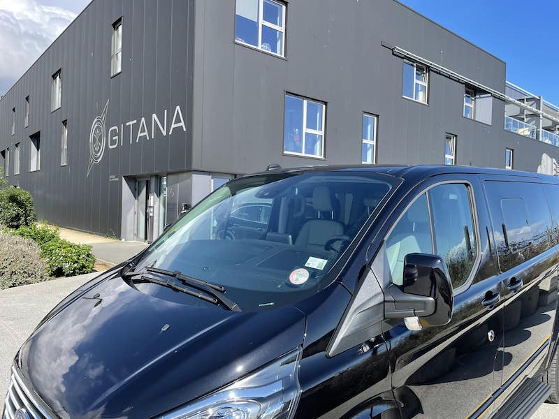 Gitana-Team-Lorient-La-Base-entreprises